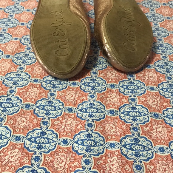4/$10🌻🌻Pink metallic cat and jack bunny flats - Picture 6 of 7